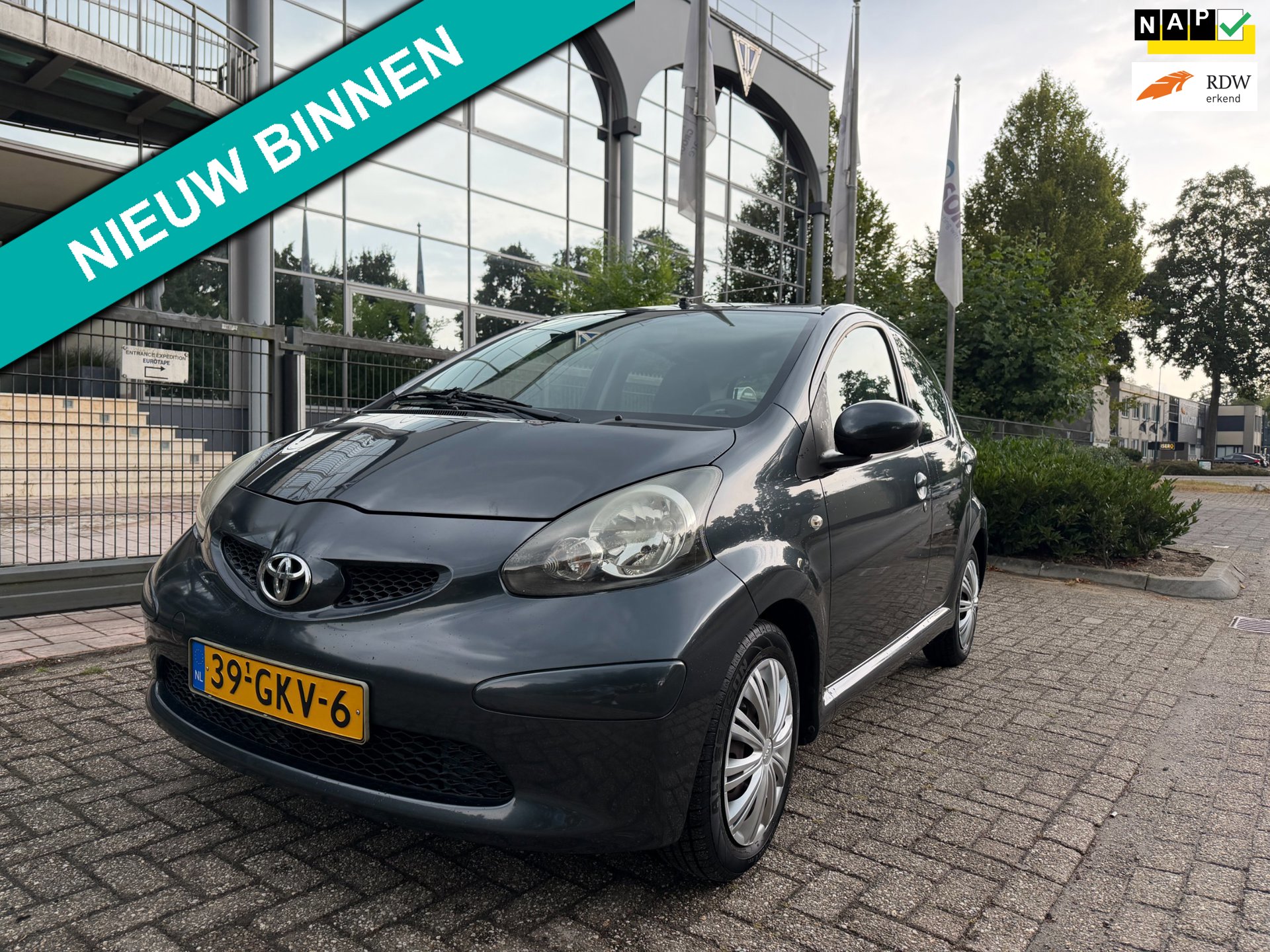 Toyota Aygo 1.0-12V + automaat/airco/5 deurs N/A.P