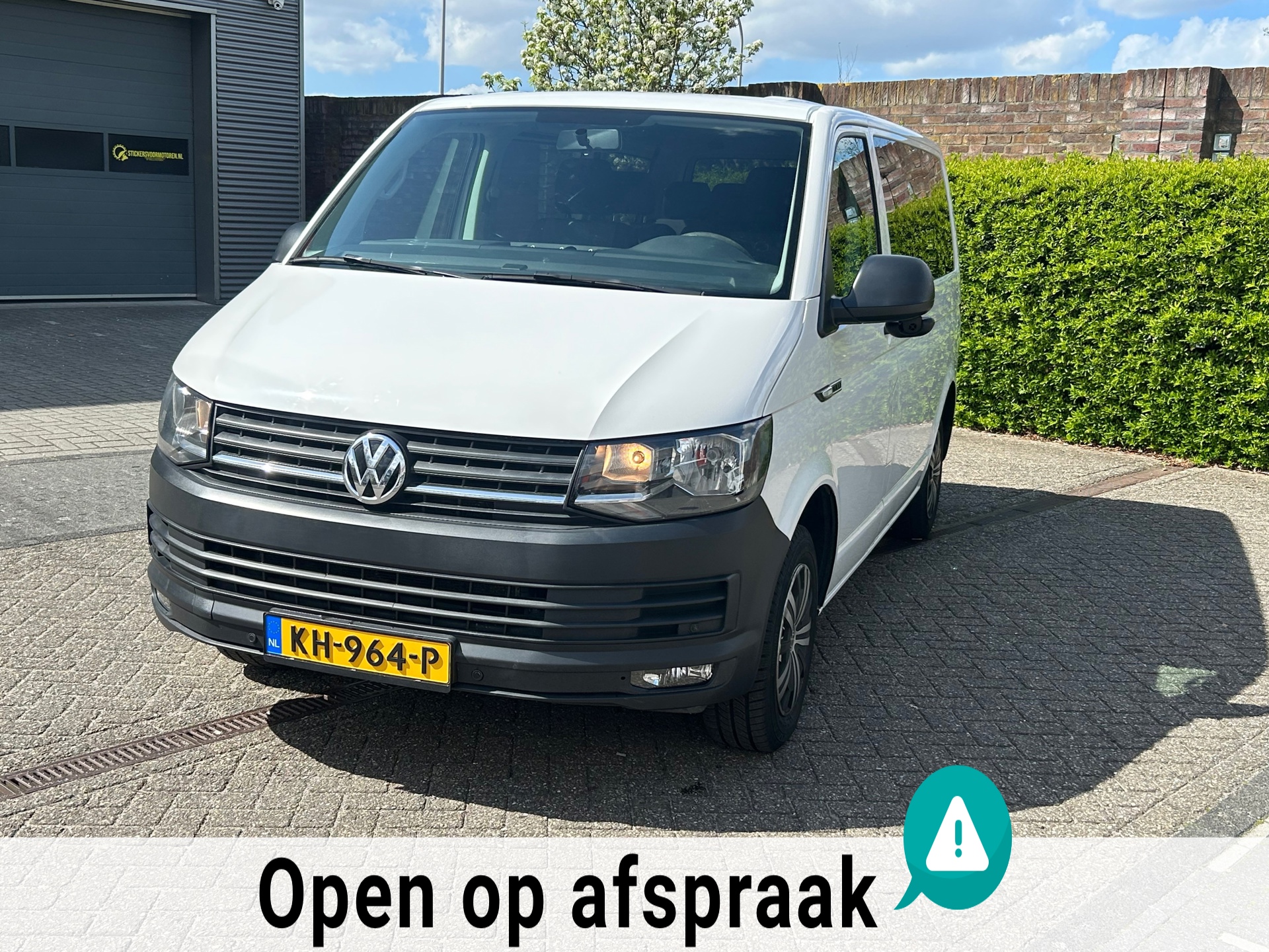 Volkswagen Transporter Kombi 2.0 TDI L1H1 Highline Personenbus Euro 6