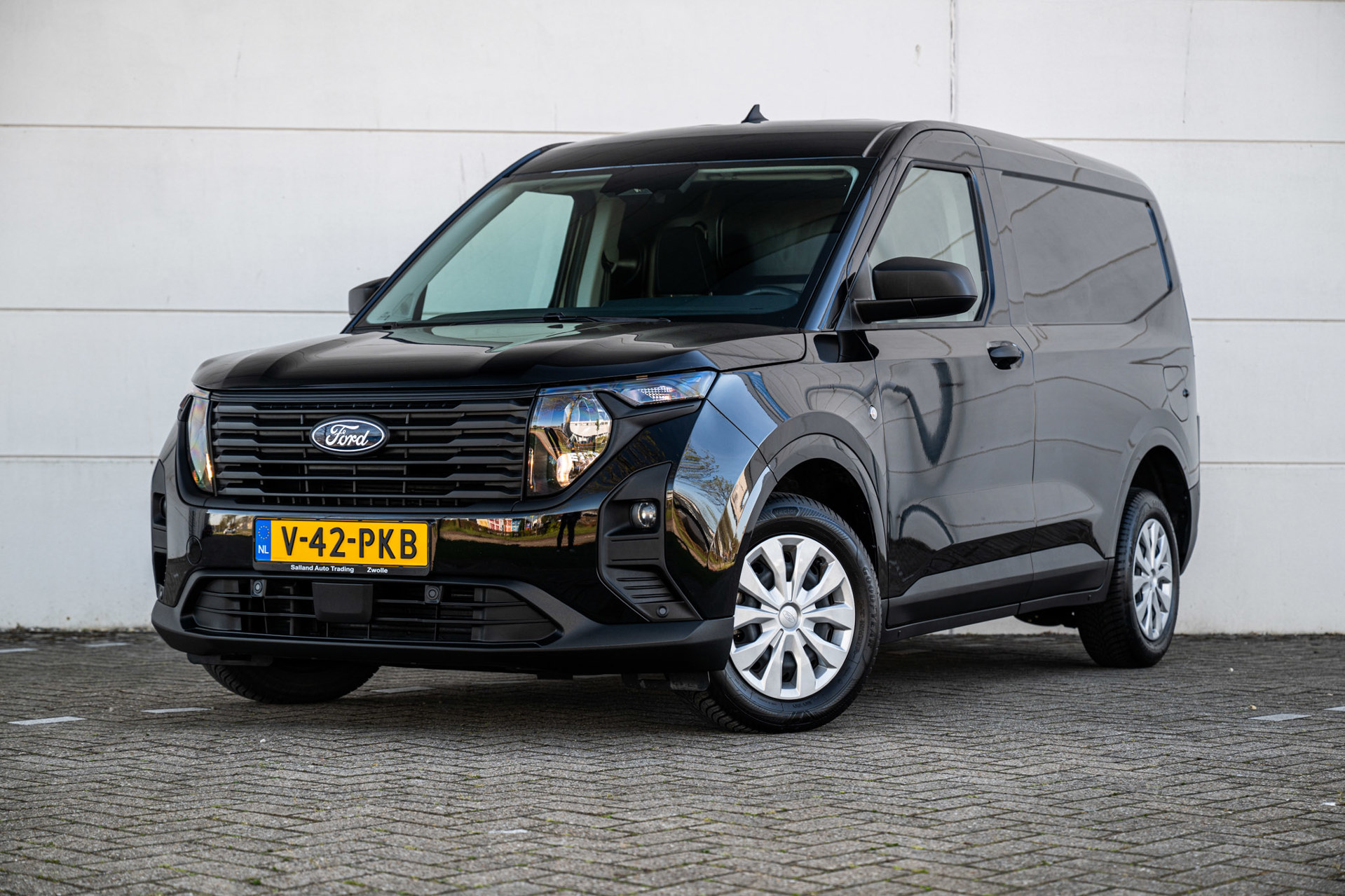 Ford Transit Courier 1.0 EcoBoost 100pk |Airco|Cruise|Carplay|Camera|Trekhaak|