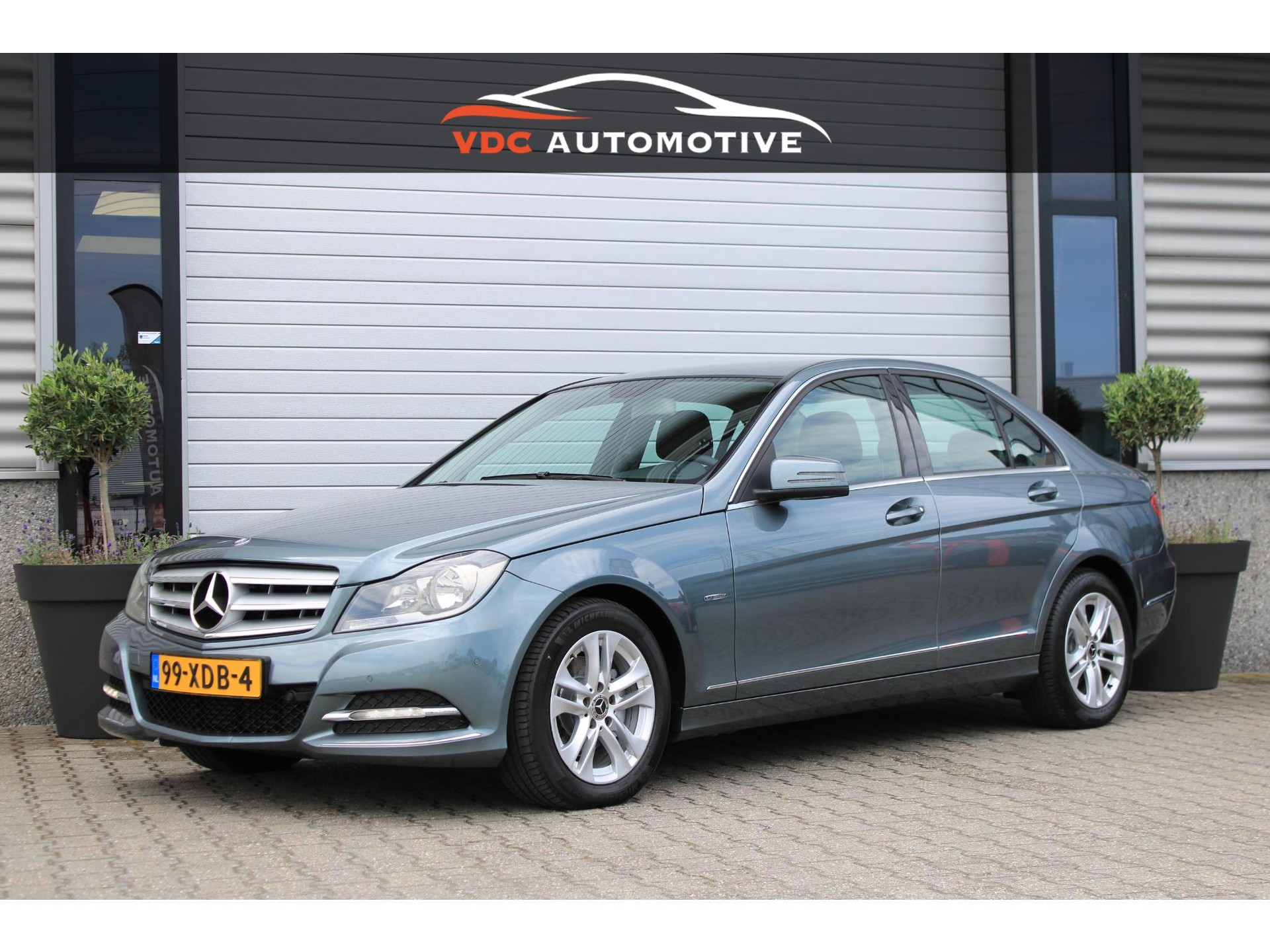 Mercedes-Benz C-Klasse 180
