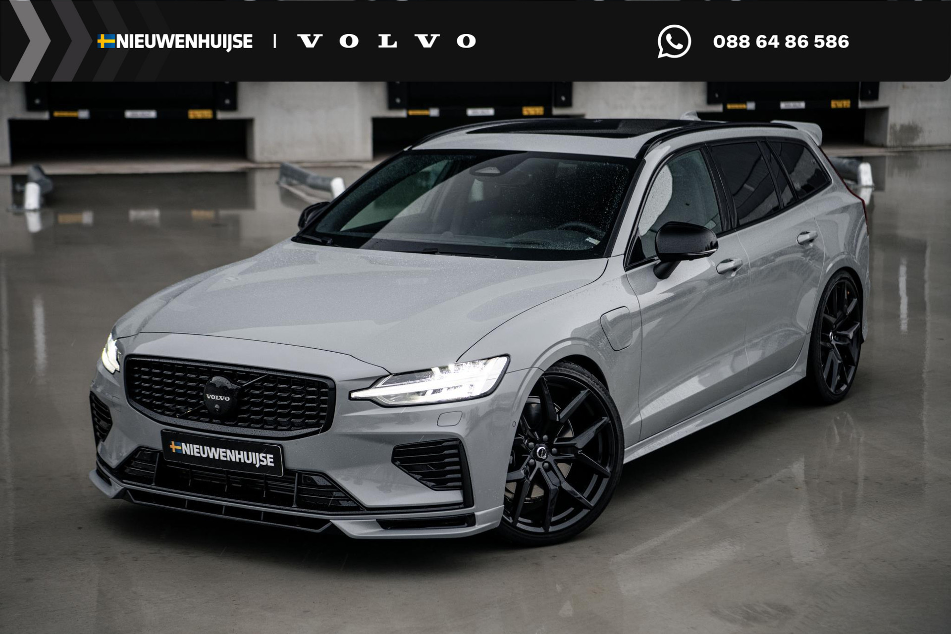 Volvo V60 2.0 T6 Plug-in hybrid AWD Ultra Dark