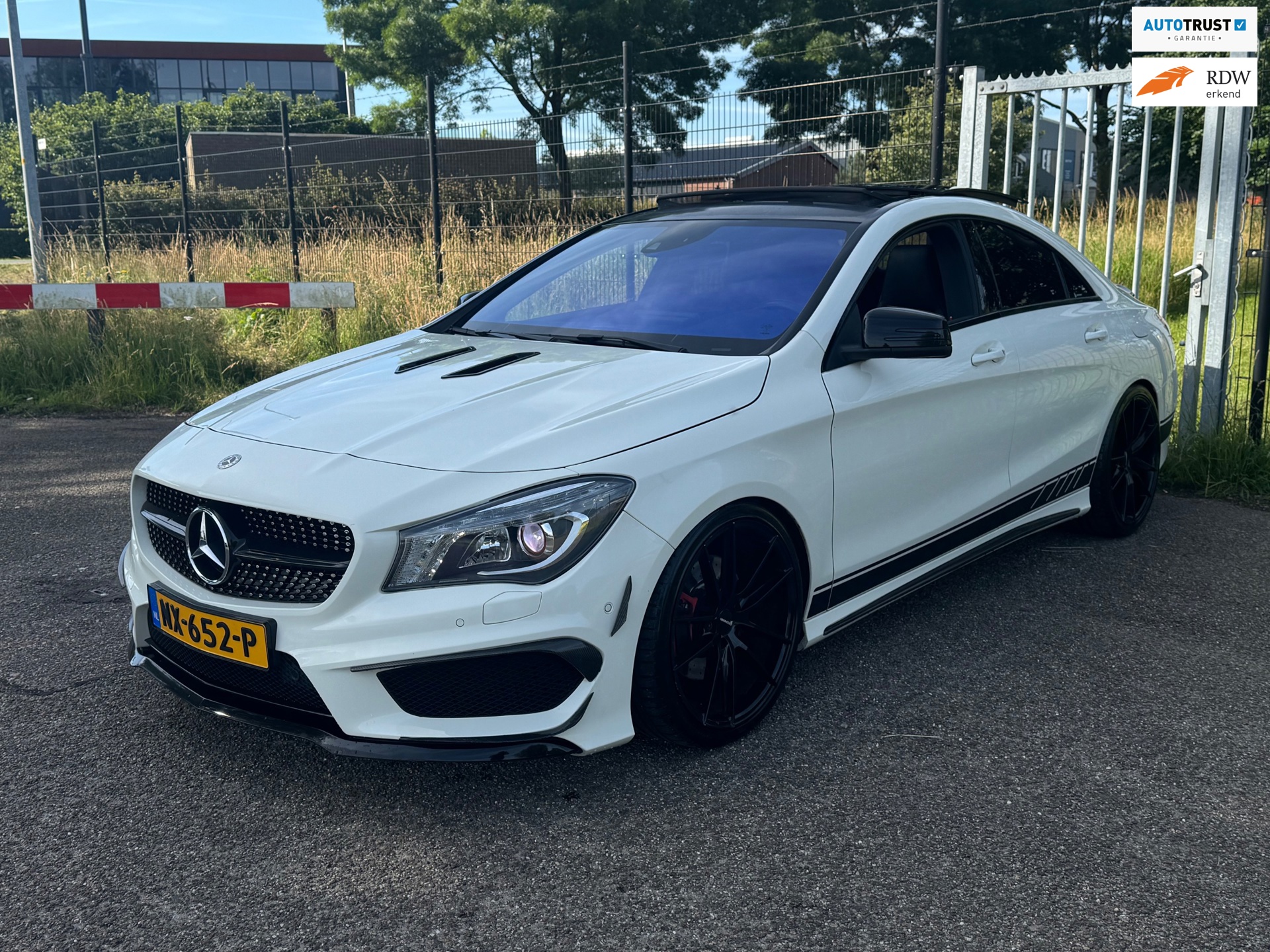 Mercedes-Benz CLA-klasse 250 Edition 1 Panodak 19inch Dealeronderh Pano Android Aero
