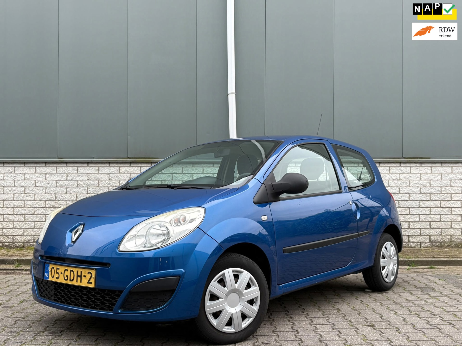 Renault Twingo 1.2 Authentique-airco-NWE DB riem-origineel NL