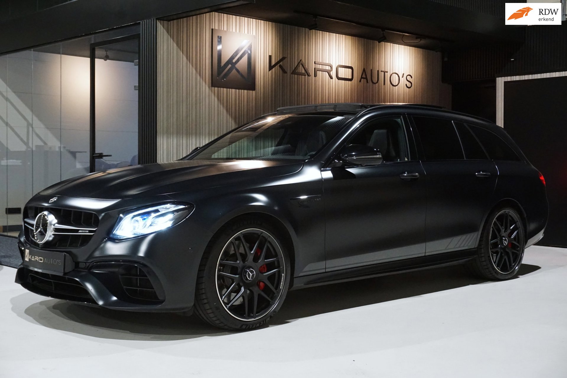 Mercedes-Benz E-klasse Estate AMG 63S 4M Edition1 Schaal VOL