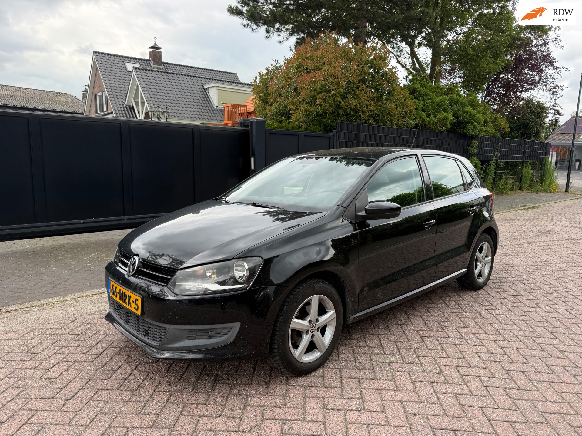 Volkswagen Polo 1.6 TDI Trendline bj 2010 airco 5 drs apk 2027