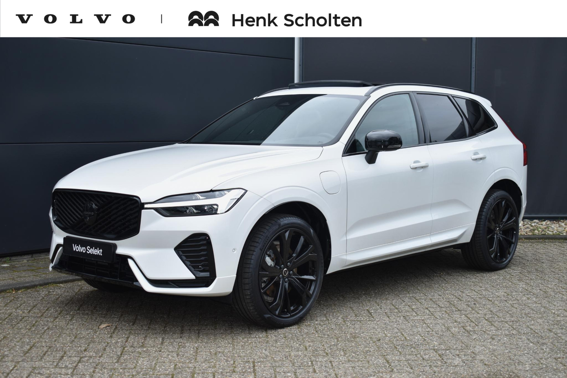 Volvo XC60 T6 Plug-in hybrid AWD Plus Black Edition