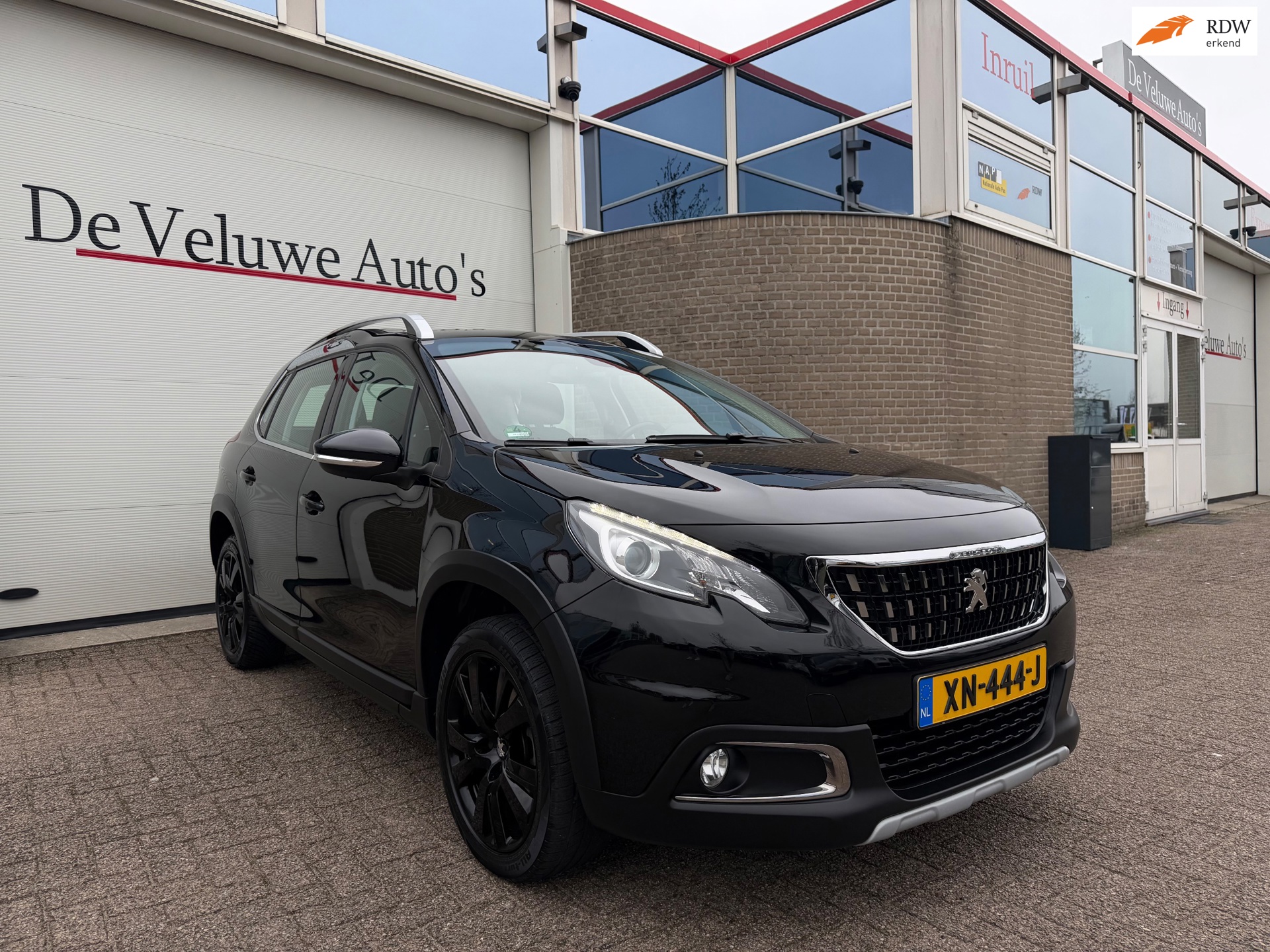 Peugeot 2008 1.2 PureTech Allure|Trekhaak|Automaat|PDC|