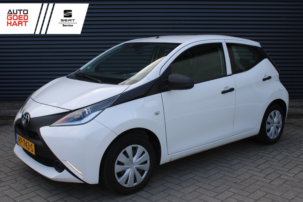 Toyota Aygo 1.0 VVT-i x-fun Airco Bluetooth NAP