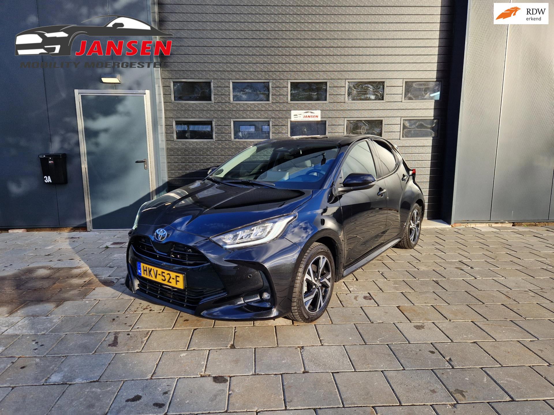 Toyota Yaris 1.5 Hybrid 115 First Edition | Park sens. | Dodehoek | Camera | ACC | Carplay