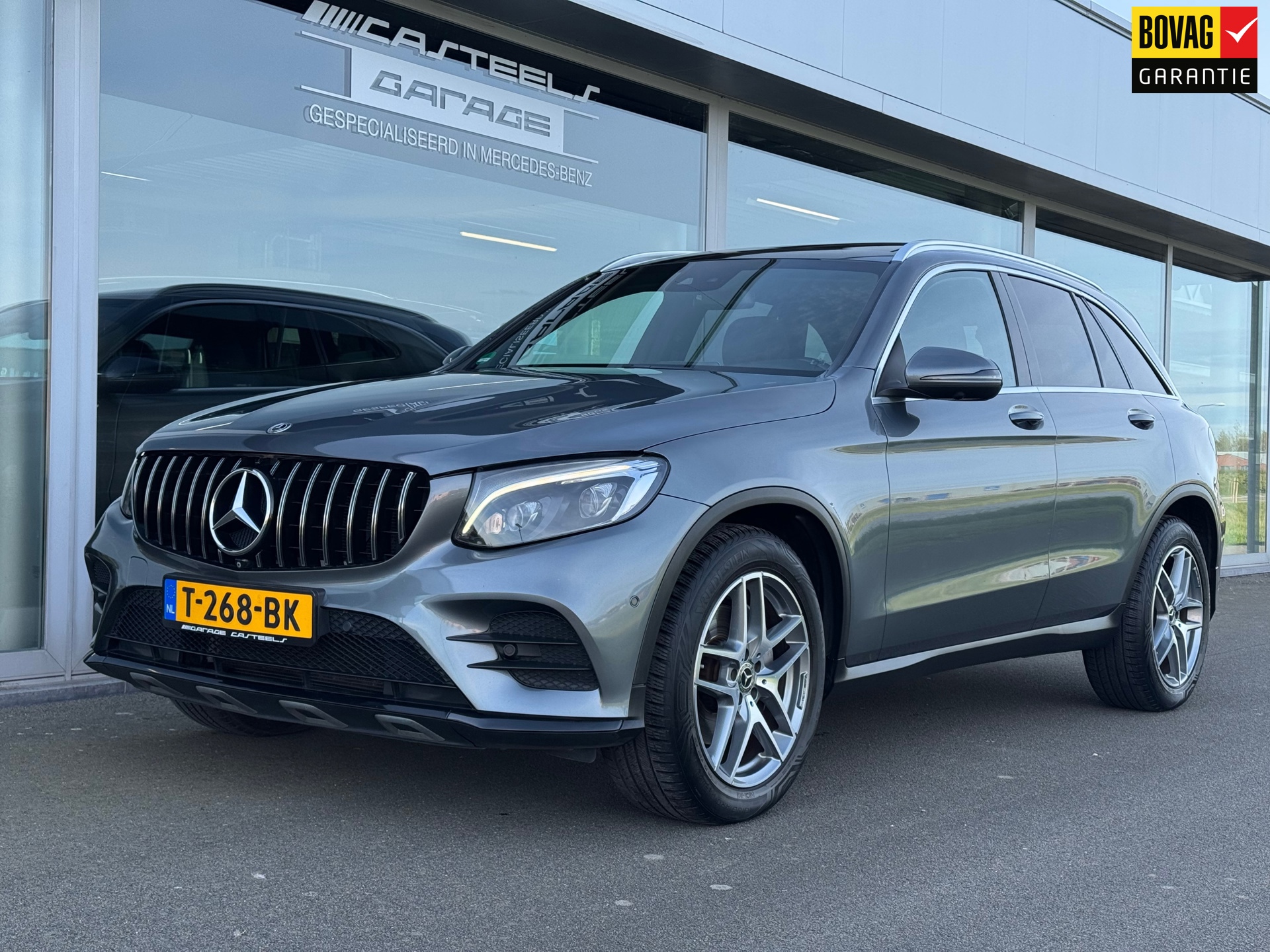 Mercedes-Benz GLC-klasse 250 4MATIC AMG automaat / Panoramaschuifdak / Elektrische trekhaak , 360graden camera