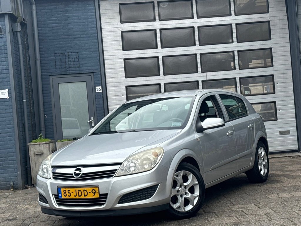 Opel Astra 1.6 Executive | Airco | Cruise | PDC | LMV