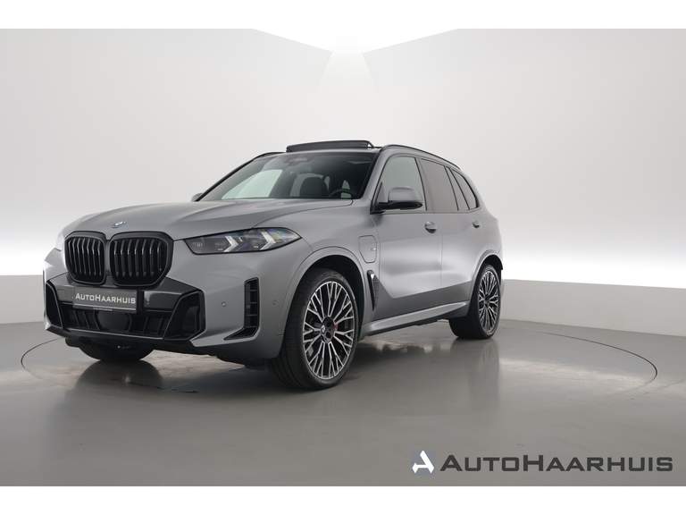 BMW BMW X5 xDrive50e M Sport Frozen pure Grey