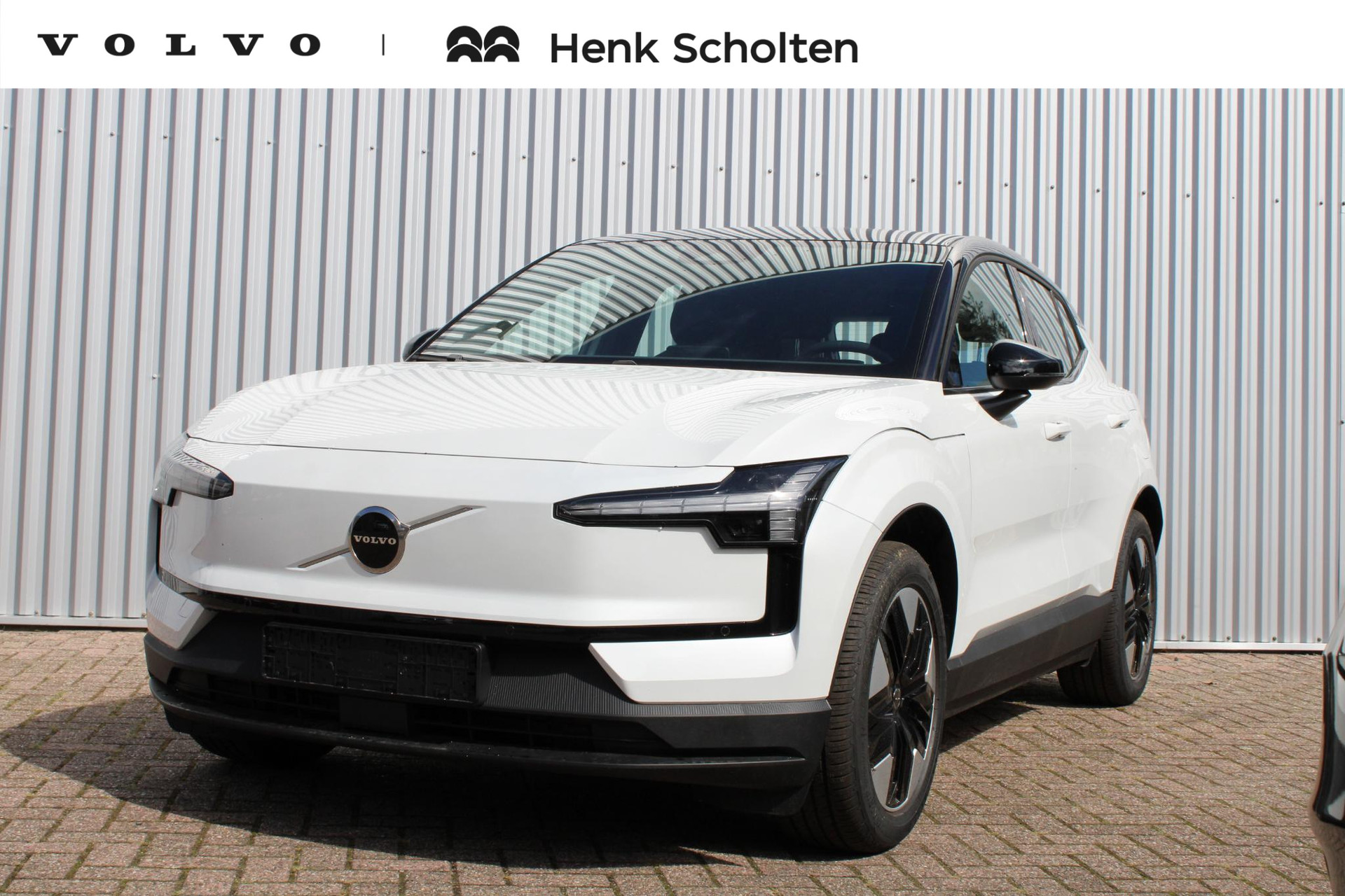 Volvo EX30 Single Motor Plus 51 kWh|