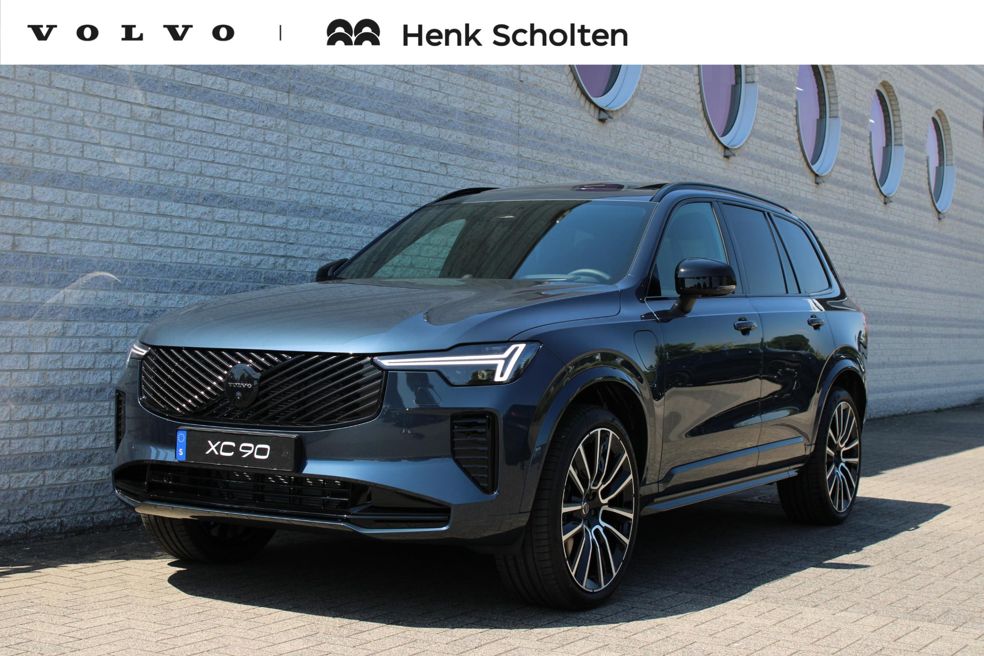 Volvo XC90 2.0 T8 Plug-in hybrid AWD Ultra Black Ed. Exec.