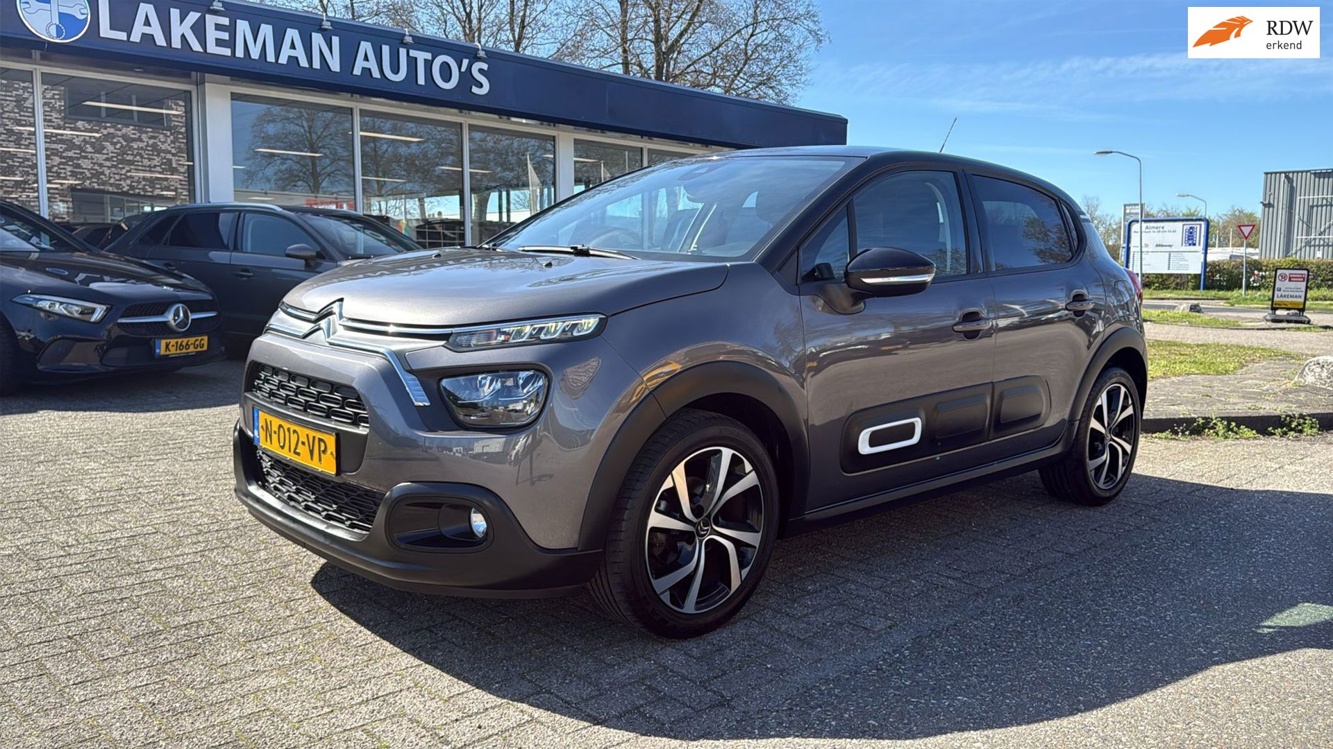 Citroën C3 1.2 PureTech Shine Carplay Navi Greyline Huurkoop Inruil APK Garantie