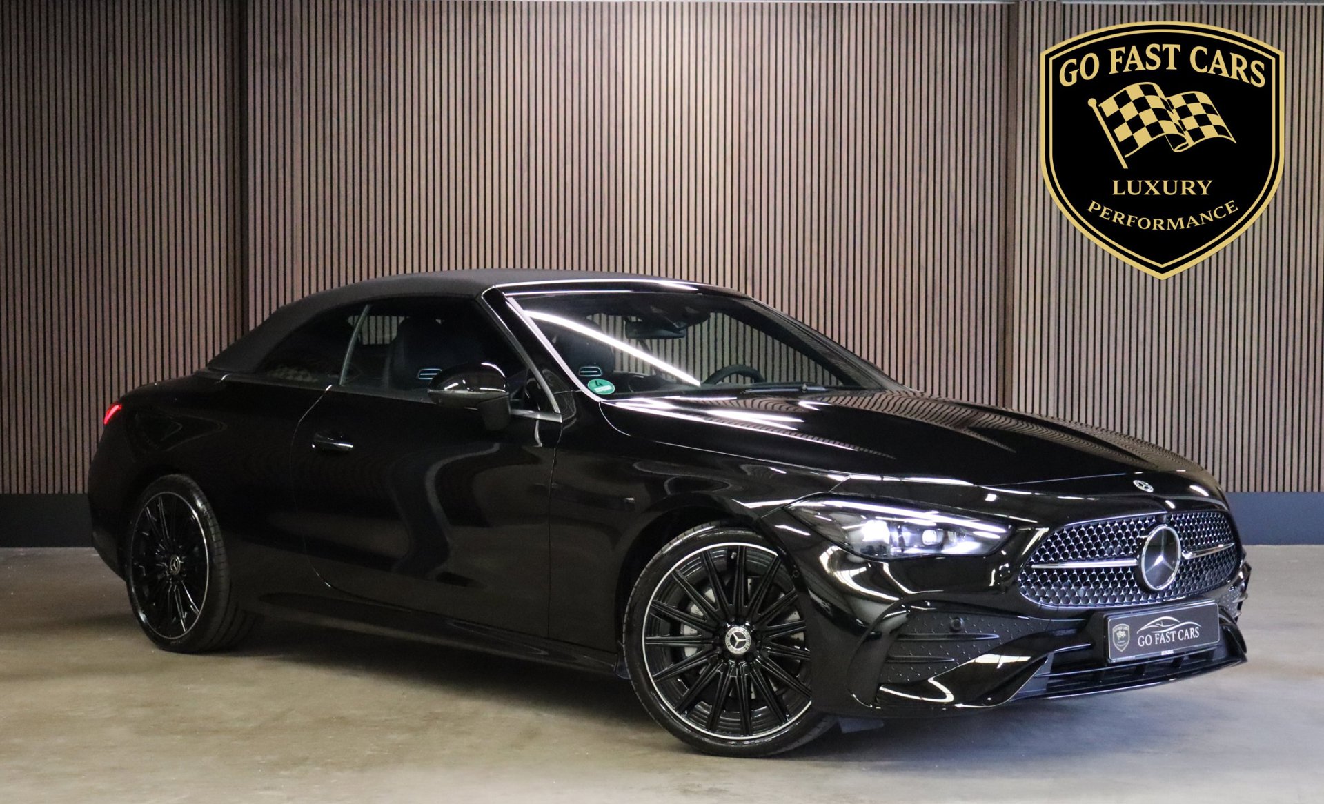 Mercedes-Benz CLE Cabriolet 300 4MATIC|AMG Line |MBUX|Burmeister|Memory|Digital light|Sfeerverlichting|BTW|Airscarf/cap|