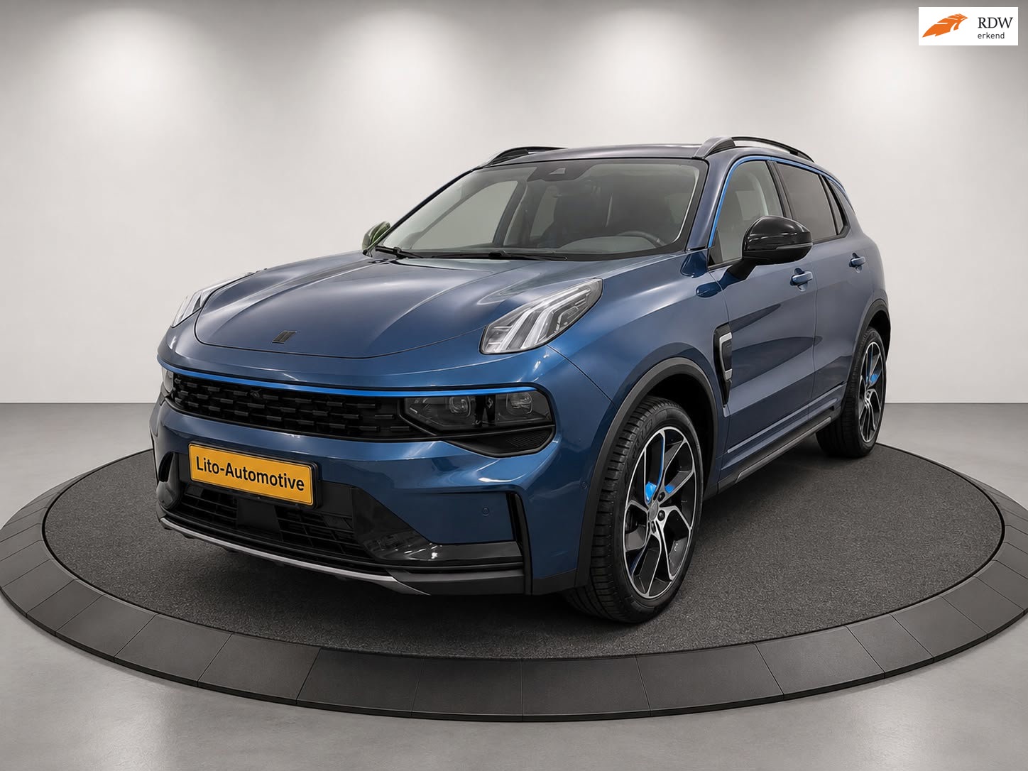 Lynk & Co 01 1.5|BLEU|LYNK&CO|