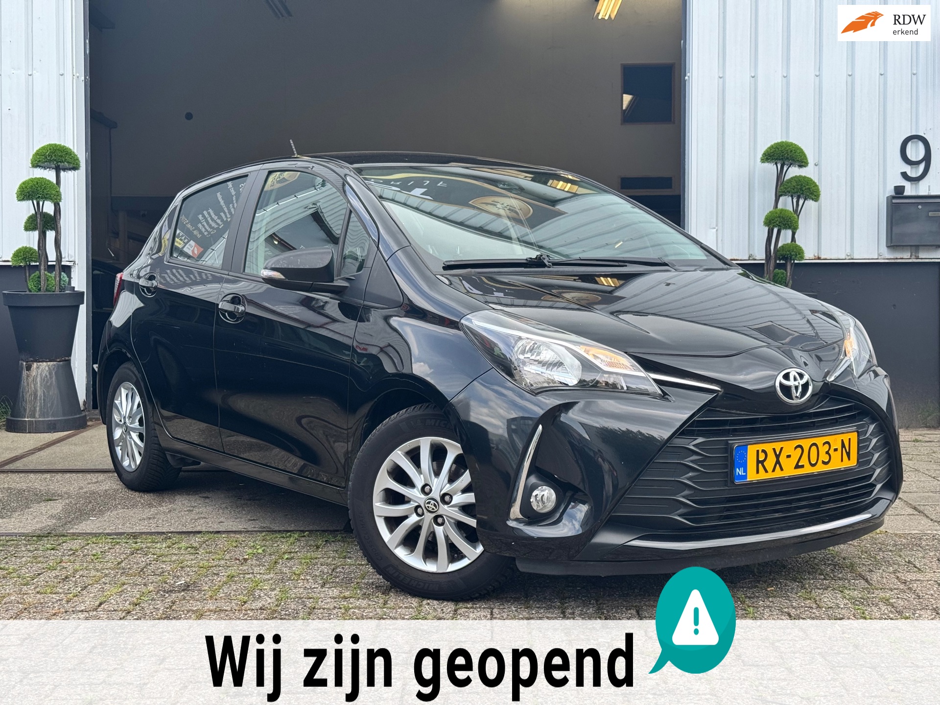 Toyota Yaris 1.0 | DEALER ONDERHOUDEN | AIRCO | ELEK. RAMEN | 2017 | 5DRS | NETTE AUTO | VVT-i Aspiration