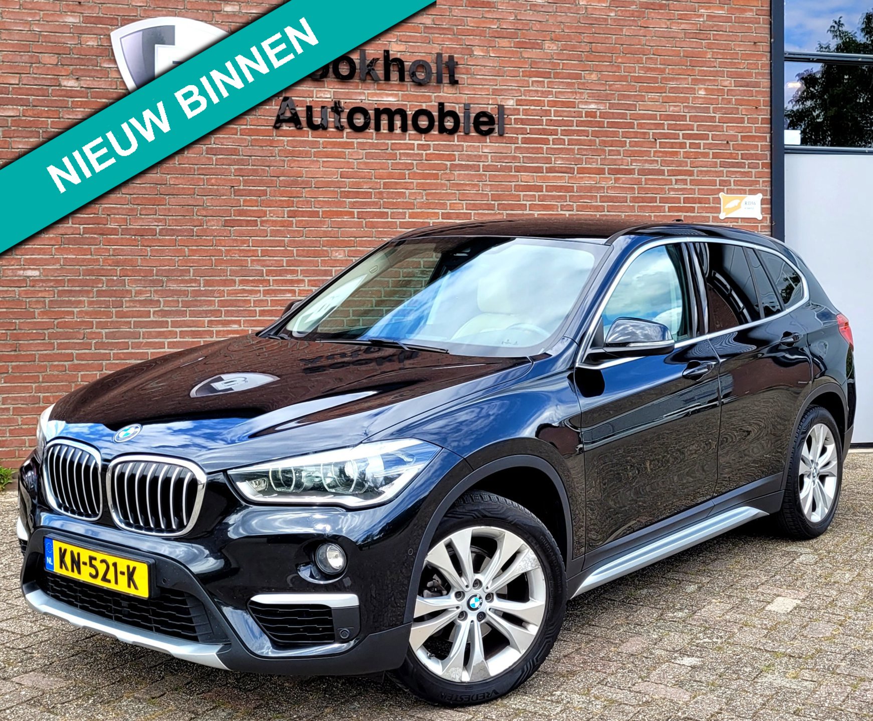 BMW X1 SDrive16d Cent. High Exe (€ 7750,- ex BPM for EXPORT), HUD, Trekhaak