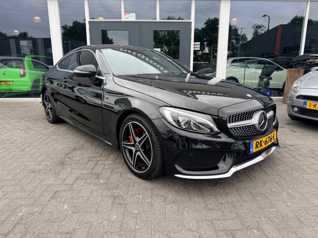 Mercedes-Benz C-klasse Coupé 200 Prestige/Amg Pakket/Apple CarPlay/Half Leer.