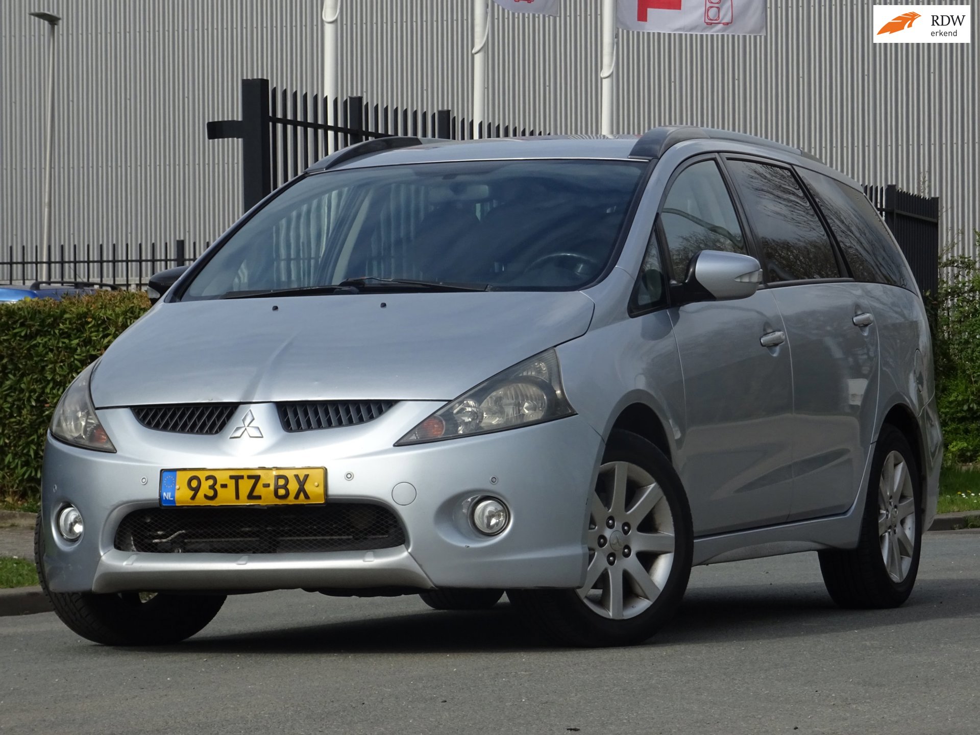 Mitsubishi Grandis 2.4-16V InSport 7PERSOONS AUT. AIRCO/PDC