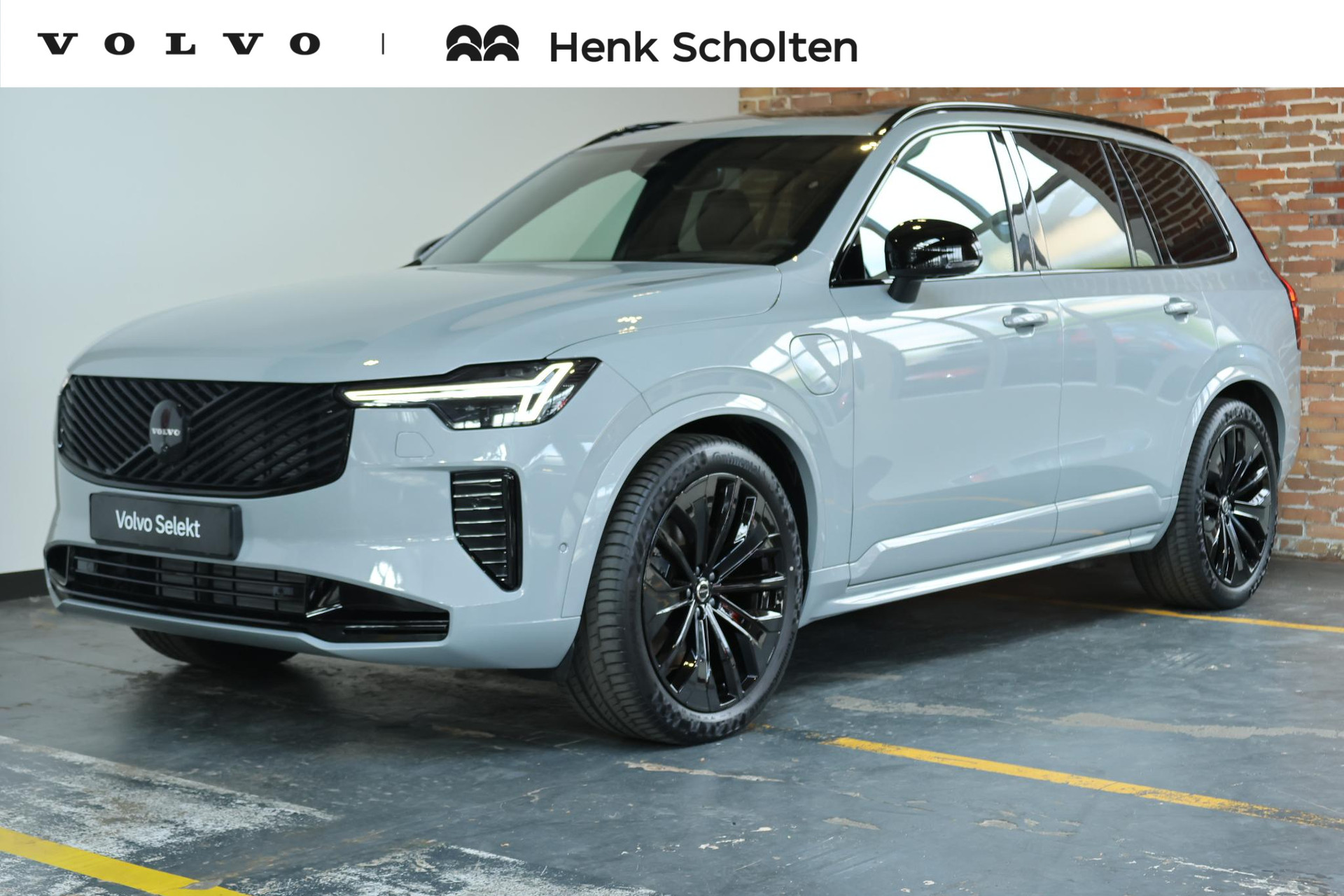 Volvo XC90 T8 Plug-in hybrid AWD Ultra Dark