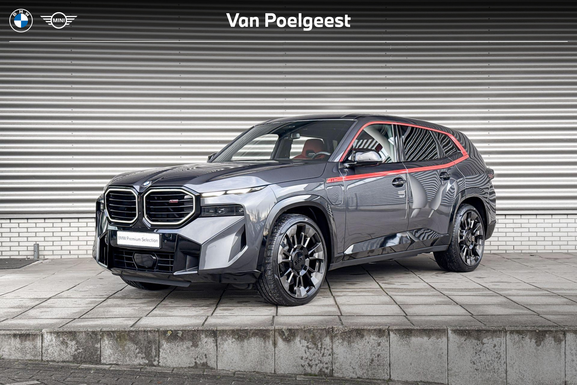 BMW XM E