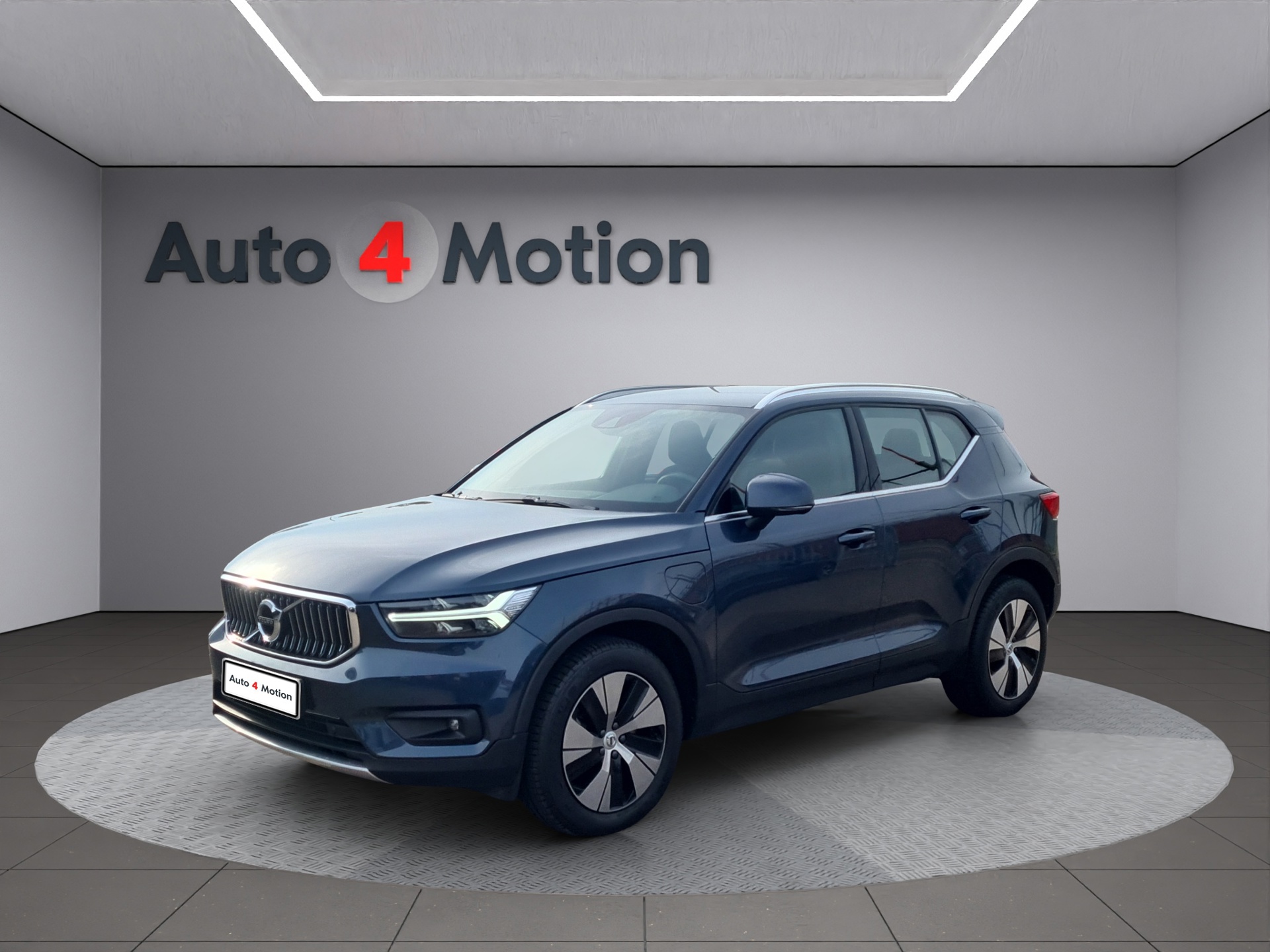 Volvo XC40 1.5 T4 Recharge Inscription Full LED I CAMERA I ELEKTR KLEP
