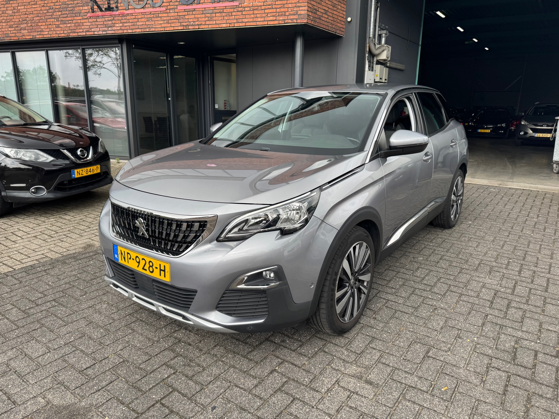 Peugeot 3008 1.2 PureTech Première CAMERA CRUISE TREKHAAK ELEK KOFFERKLEP ORIG NL NAP