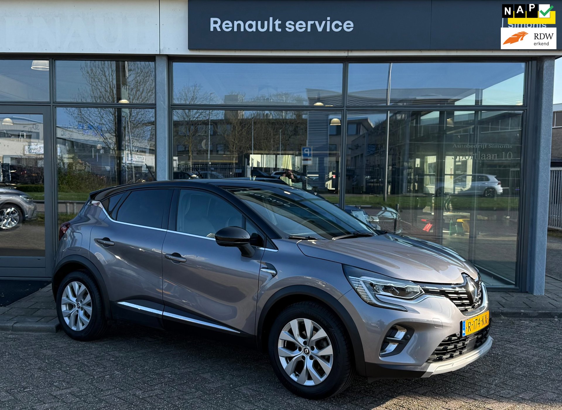 Renault Captur 1.0 TCe 90 Intens | Achteruitrijcamera | Apple CarPlay & Android auto | P. sensoren voor & achter