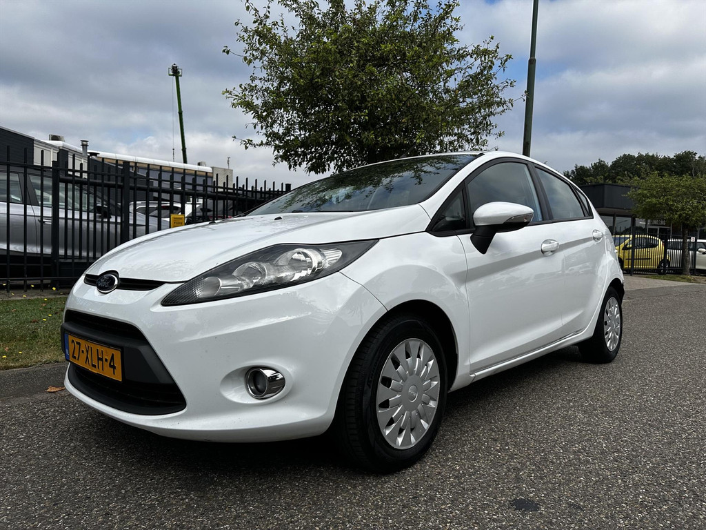 Ford Fiesta 1.6 TDCi 95PK ECOnetic 5D Lease Trend Airco Nwe APK