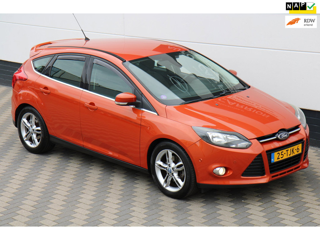 Ford Focus 1.6 EcoBoost 4 cilinder Titanium Navi PDC NAP