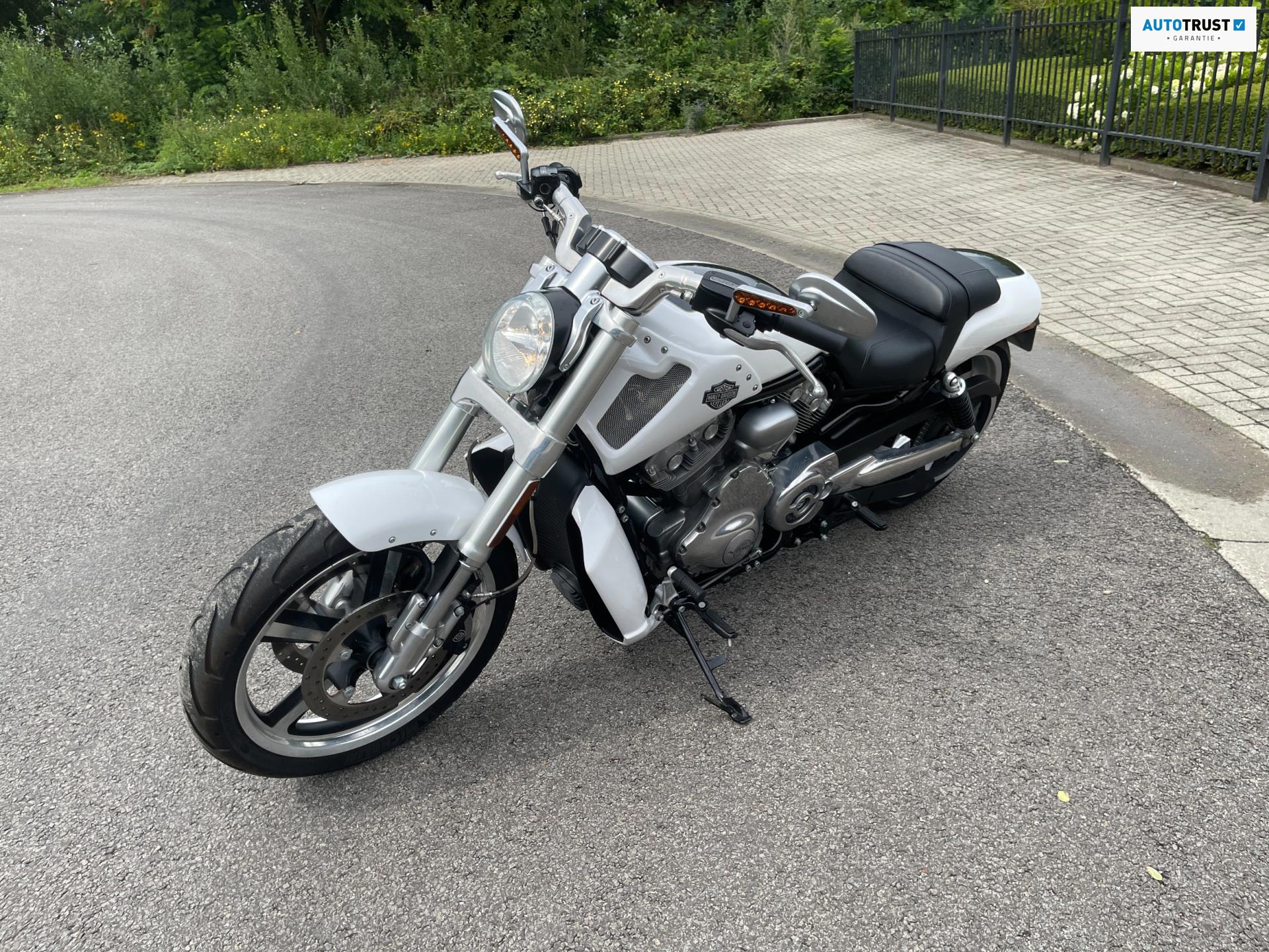 Harley Davidson Chopper VRSCF V-Rod Muscle STAGE.1 Vance & Hines Nl Geleverd 1e eigenaar