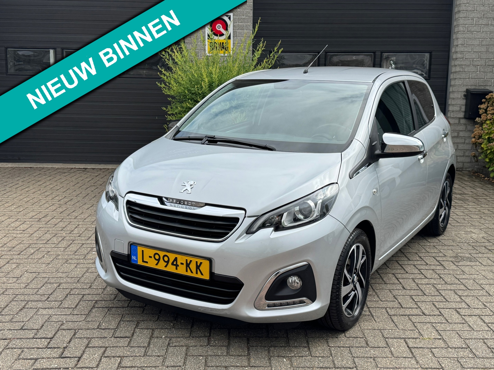 Peugeot 108 1.0 e-VTi Allure