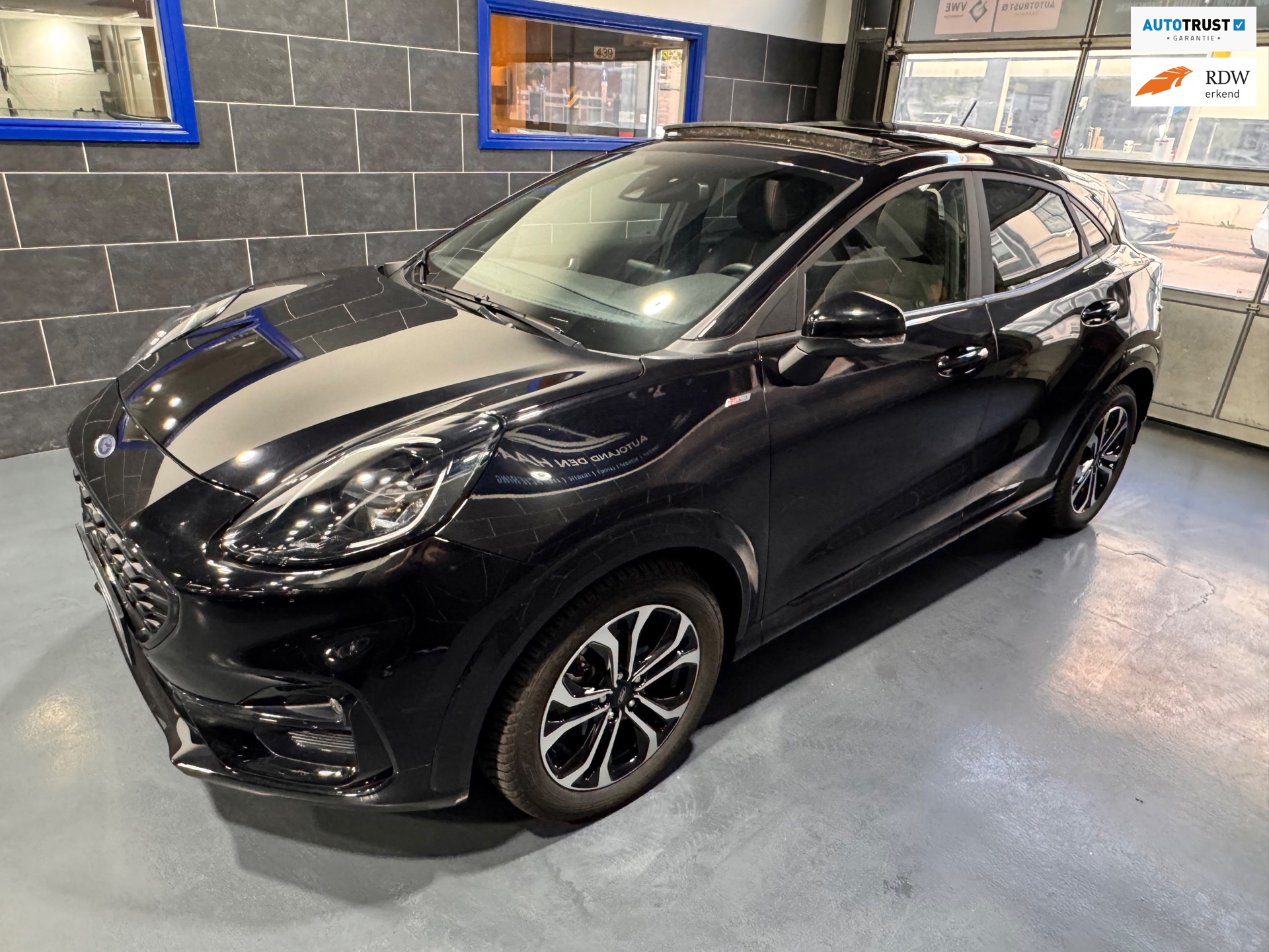 Ford Puma 1.0 EcoBoost Hybrid ST-Line - Pano - Carplay - Front assist - PDC - Keyless