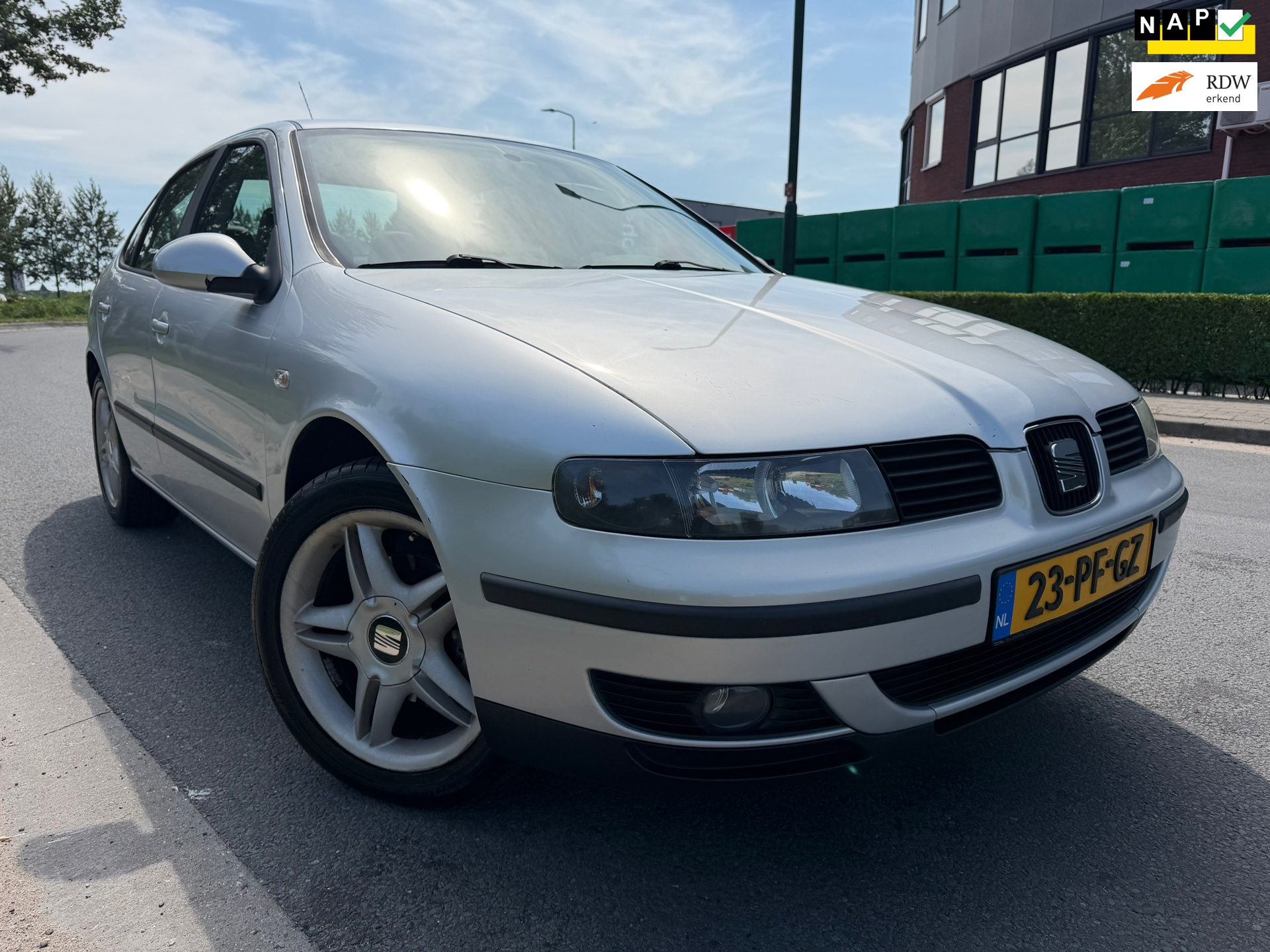 Seat Toledo 1.8-20V Executive BJ 2004 AIRCO/LEER/SPORTVELGEN/ APK NIEUW/ZEER NETJES !!!!!!