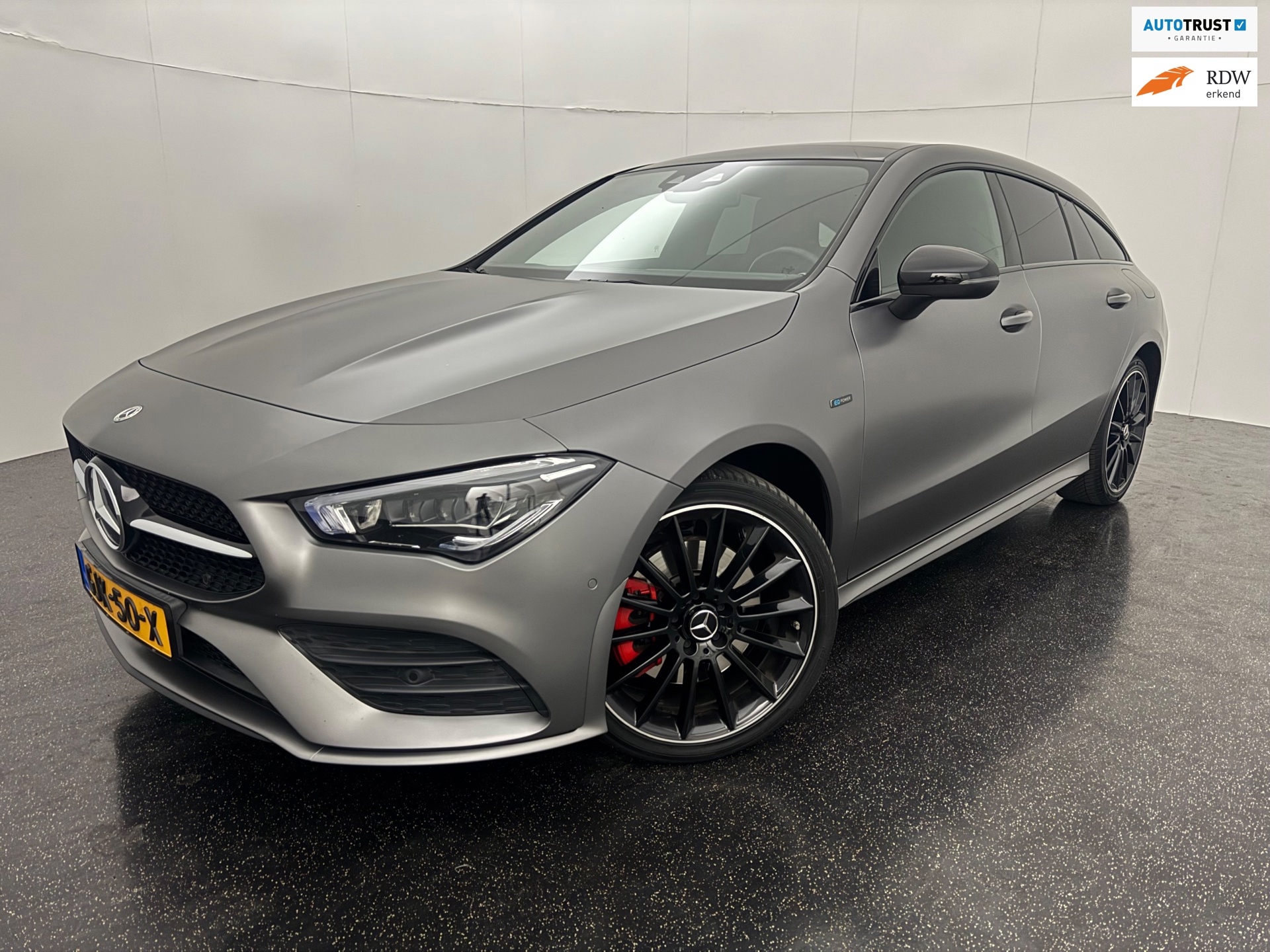Mercedes-Benz CLA-klasse Shooting Brake 250 e Premium Plus Matt Night pakket