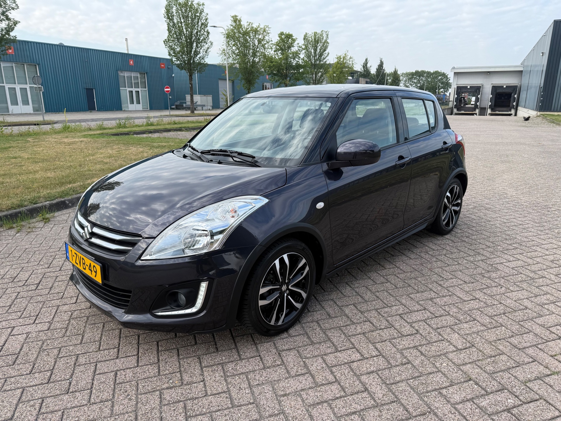 Suzuki Swift 1.2 Style EASSS Leder alcantara LED