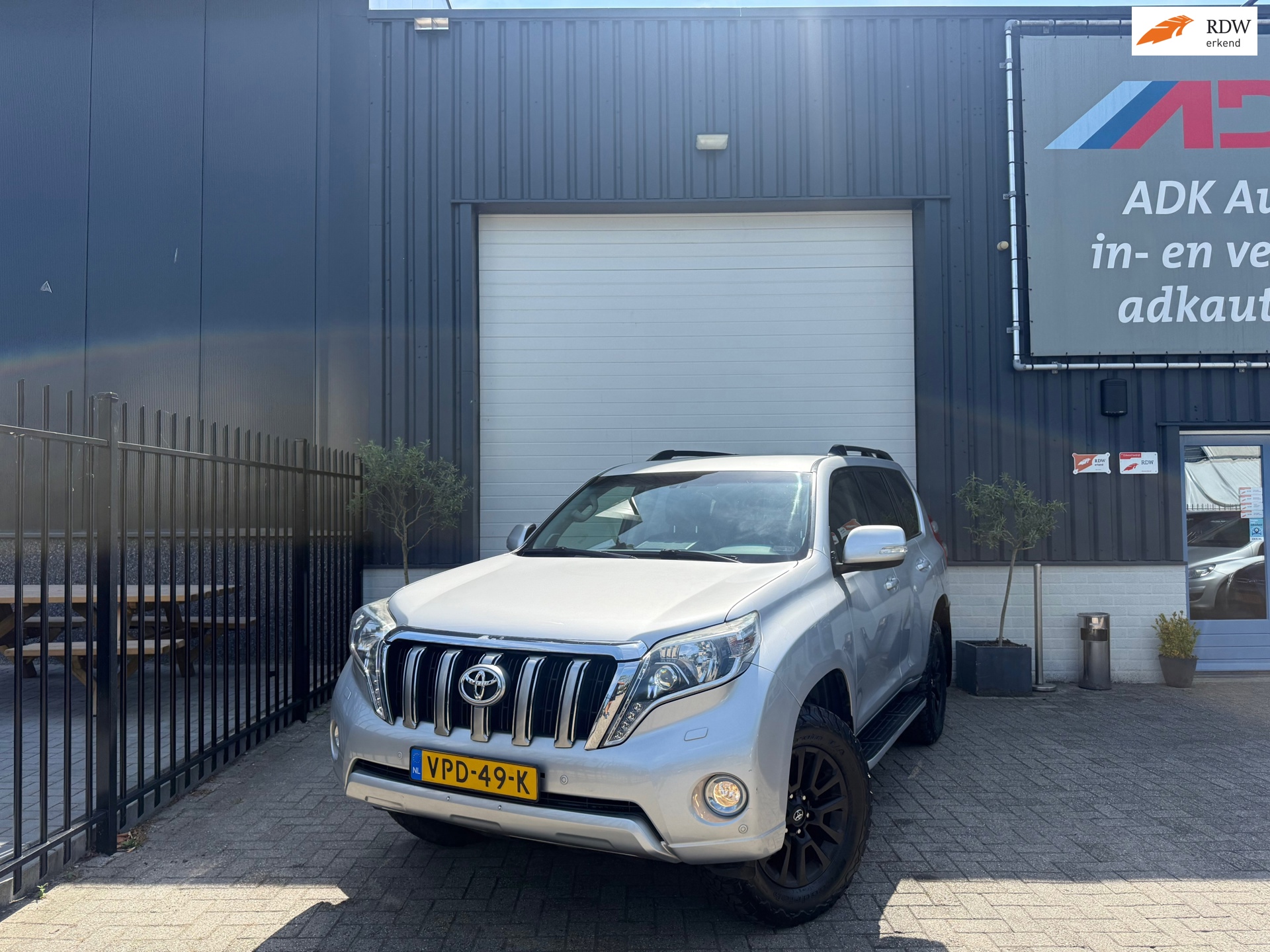 Toyota Land Cruiser 3.0 D-4D-F VX High Roof Window Van EX BTW/BOMVOL