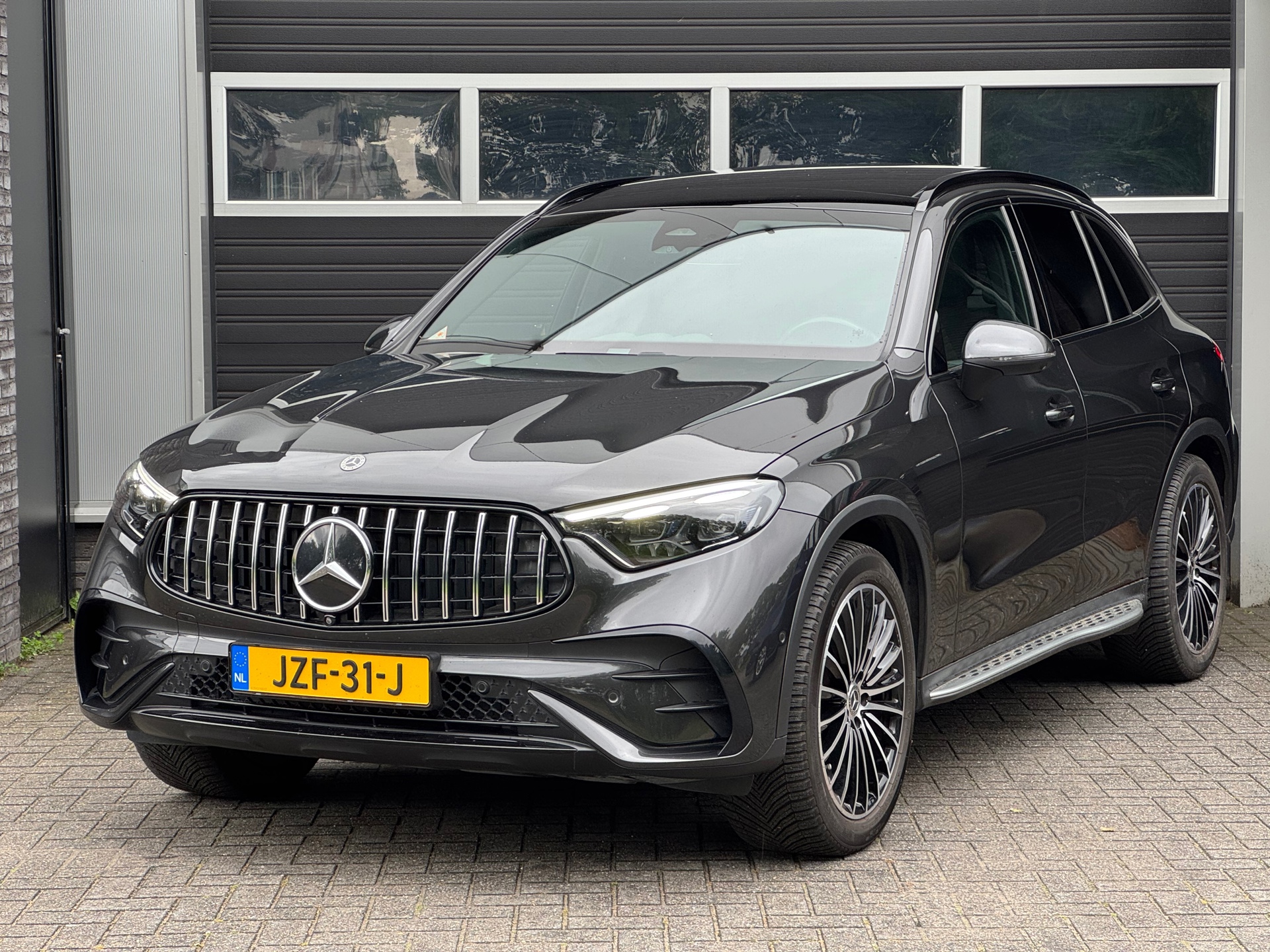 Mercedes-Benz GLC-klasse 200 4MATIC AMG Line MultiBeam, HUD, Memory Stoelen, Pano, VOL OPTIES
