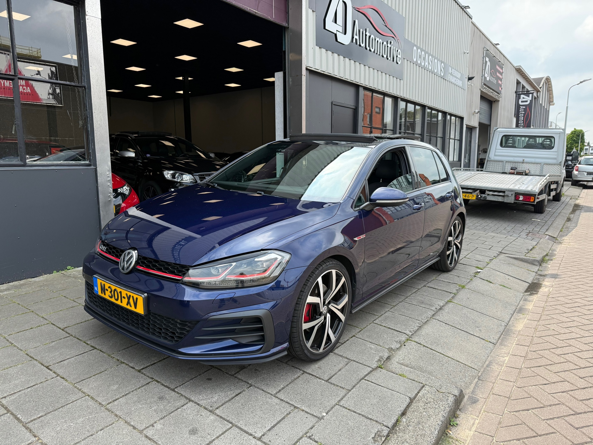 Volkswagen Golf 2.0 TSI GTI Performance DSG Pano virtual