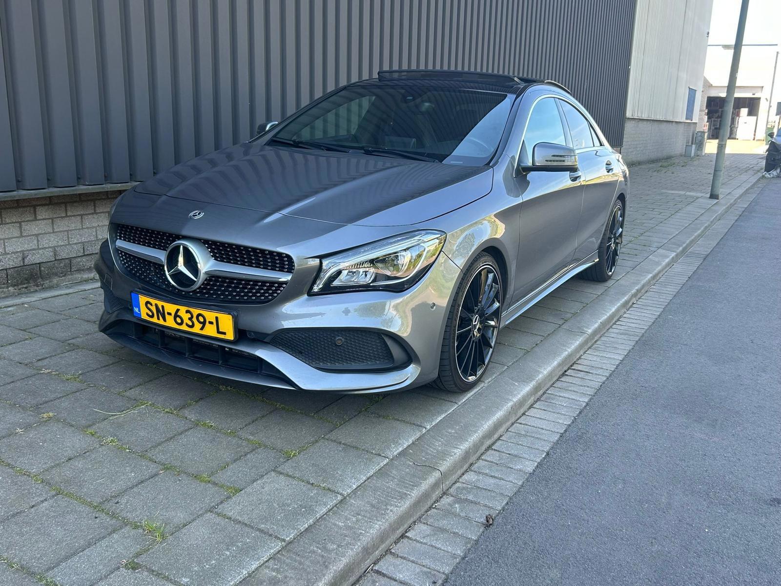 Mercedes-Benz CLA-klasse 180 Business Solution AMG