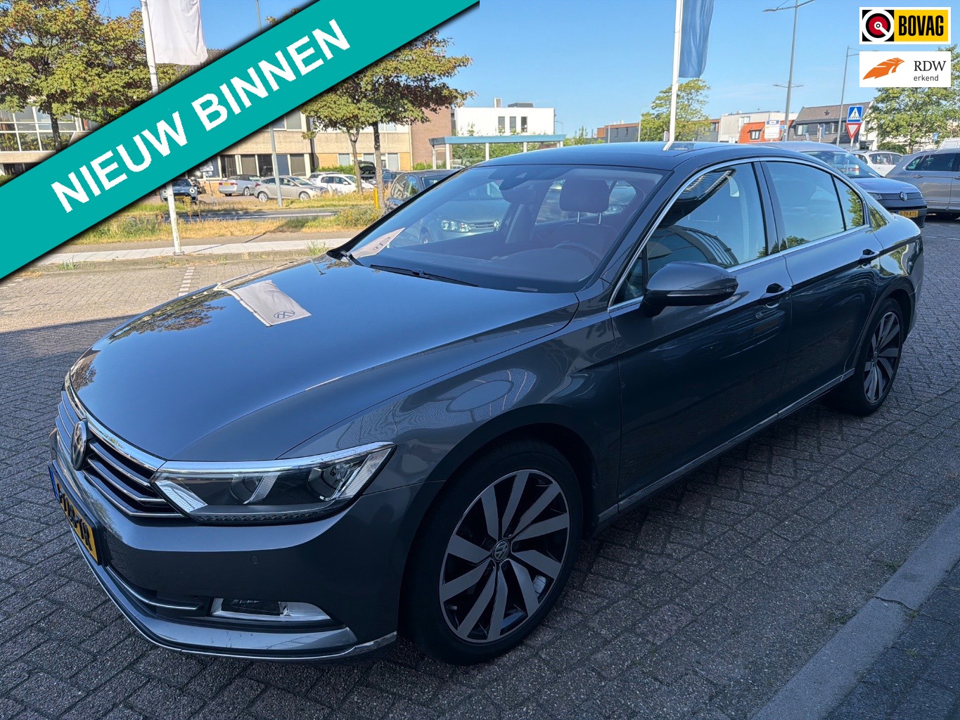 Volkswagen Passat 2.0 TSI Highline DSG, 220PK, Navi, Leder, Camera, Trekhaak, Dakje, Dealer auto