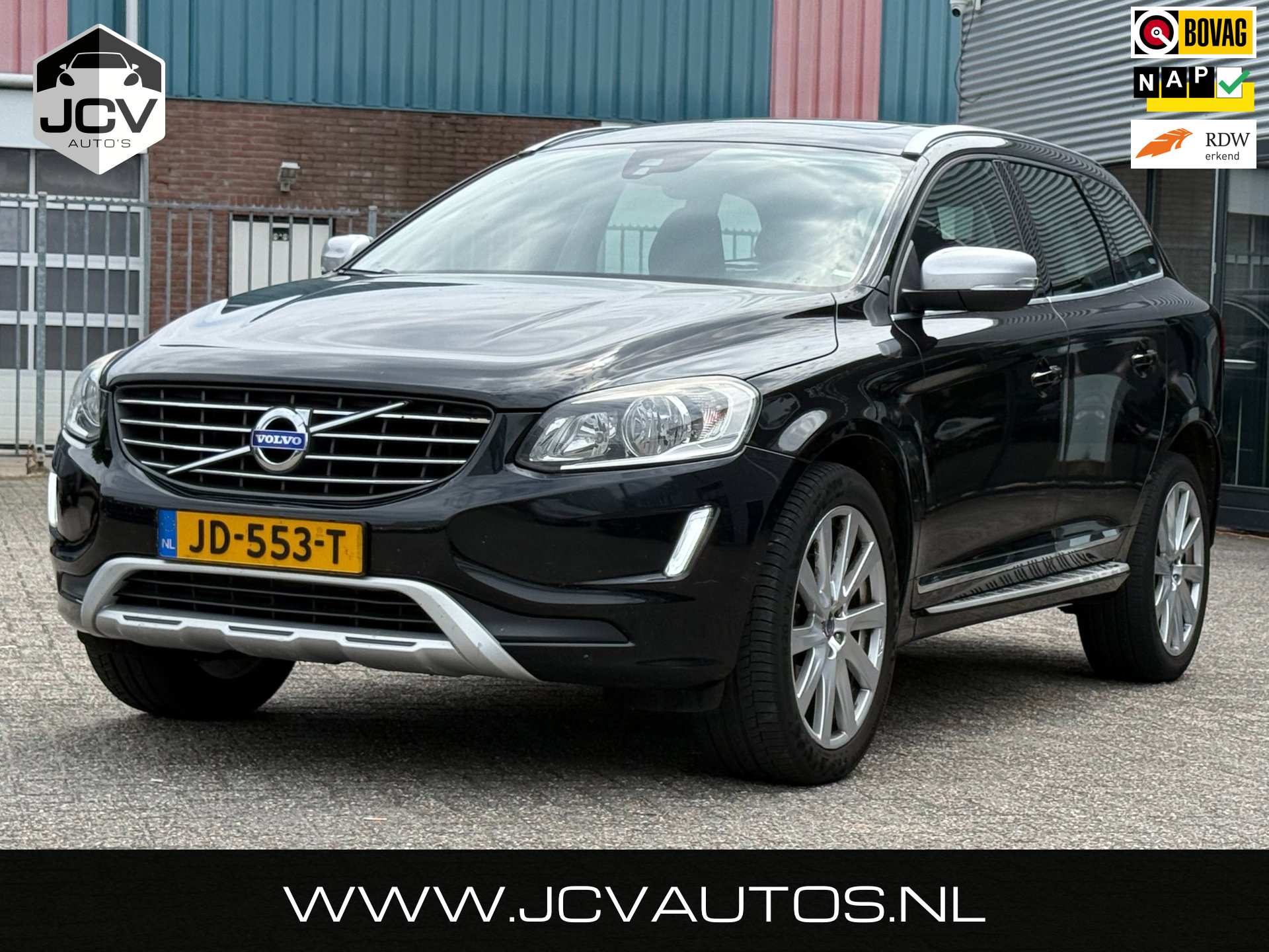 Volvo XC60 2.0 T5 FWD Summum LEER/PANO