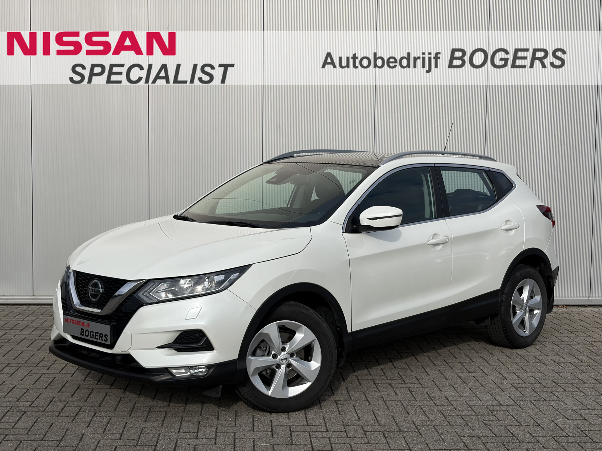 Nissan QASHQAI 1.3 DIG-T DCT A/T Acenta