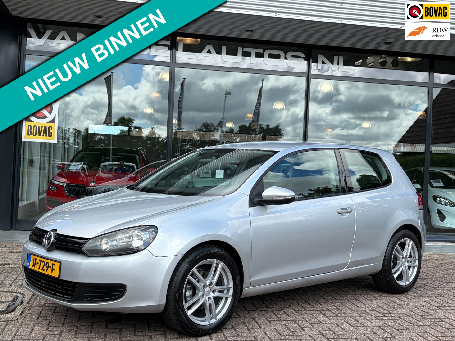 Volkswagen Golf 1.4 Trendline Airco Navi 17" LM-Velgen Nieuwe APK!