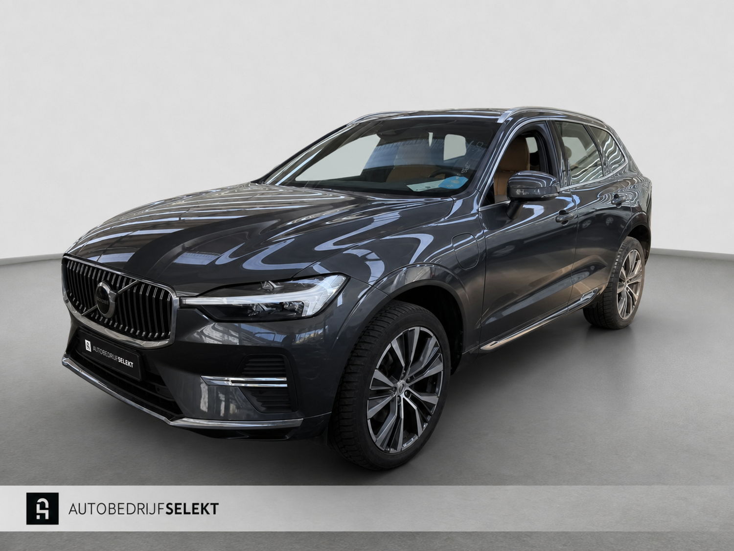 Volvo XC60 2.0 T6 Plug-in hybrid AWD Inscription WORDT VERWACHT!